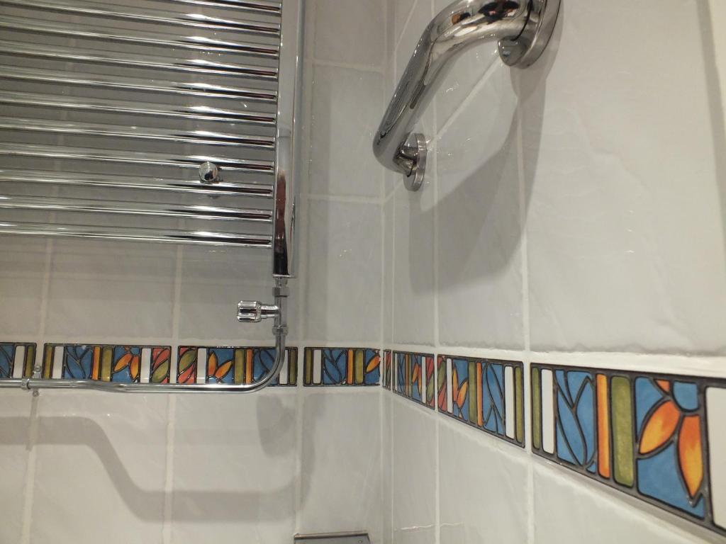Leonardos Guest House Swansea Chambre photo