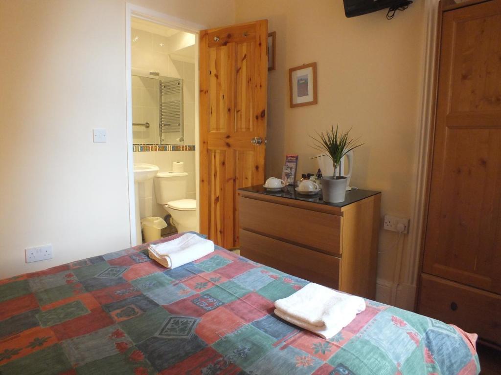 Leonardos Guest House Swansea Chambre photo