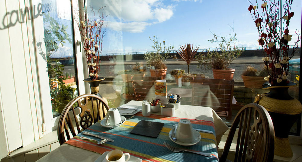 Leonardos Guest House Swansea Extérieur photo