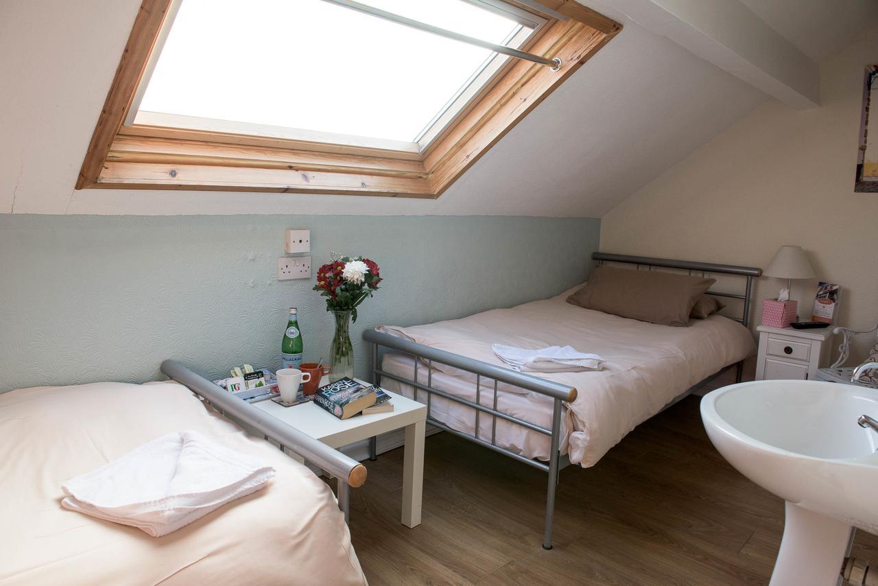 Leonardos Guest House Swansea Extérieur photo