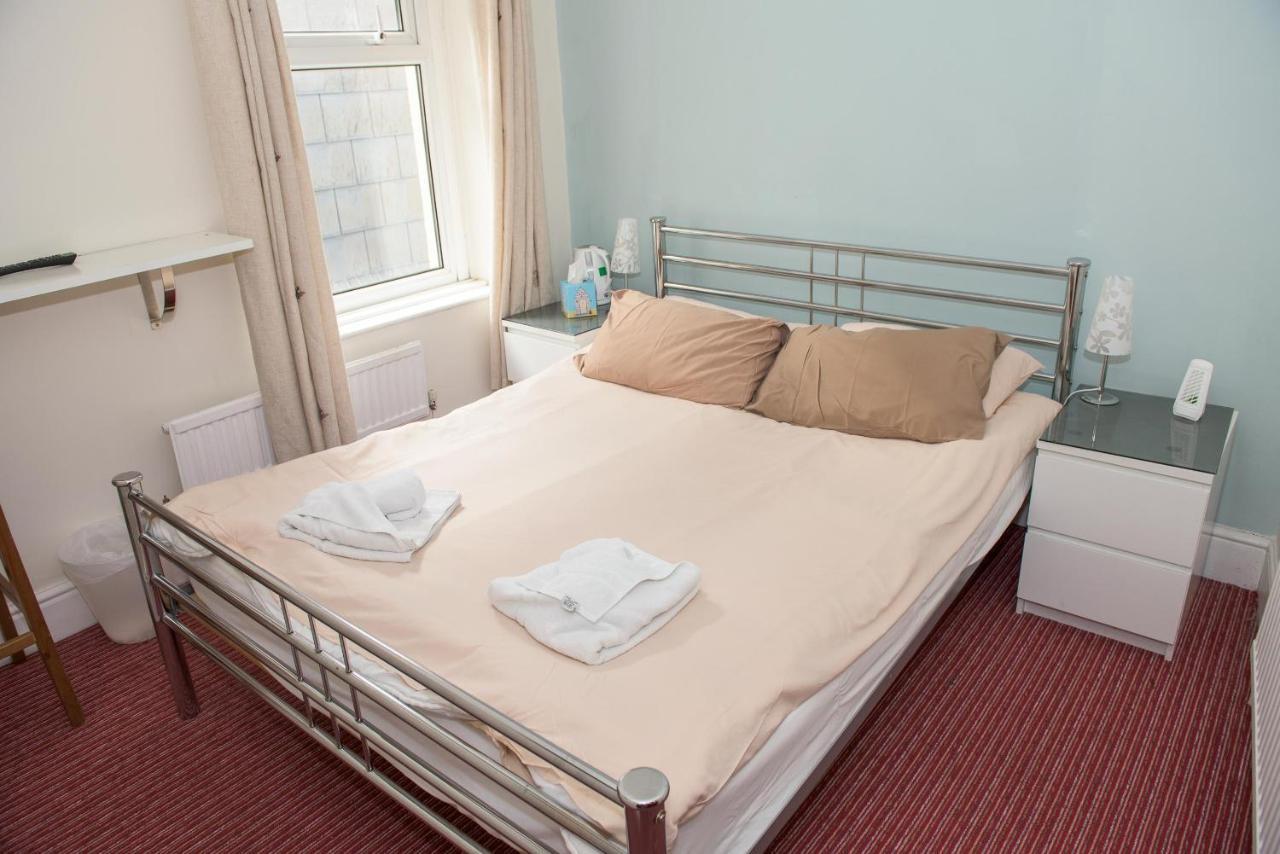 Leonardos Guest House Swansea Extérieur photo